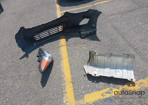 2013 Hyundai Elantra Limited из США, поврежденный, VIN 5NPDH4AE2DH310302